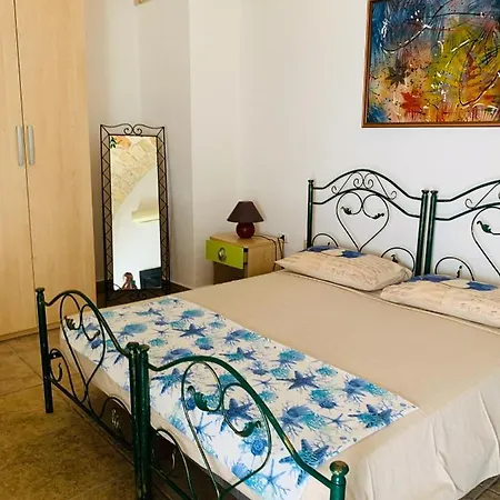 Nonna Tina Oda ve Kahvaltı Gemini (Apulia)