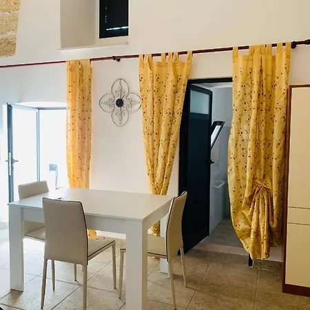 Nonna Tina Bed & Breakfast *