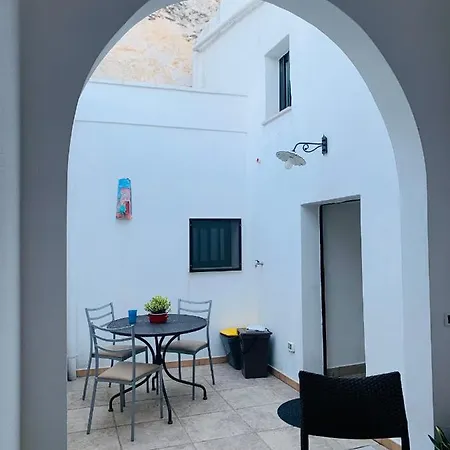 Bed & Breakfast Nonna Tina Gemini (Apulia)