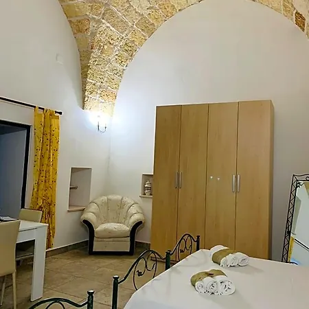Nonna Tina Gemini (Apulia)